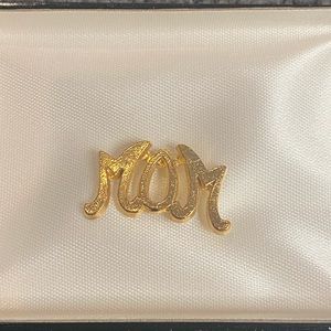 Vintage Gold Tone Mom Mother Pin Brooch